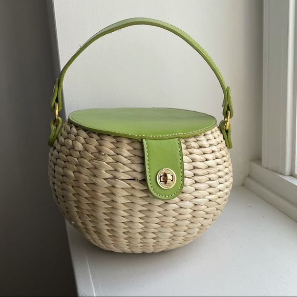 Lime Basket Purse - Picture 2 of 10